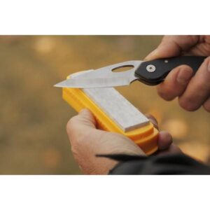 Smith's 4" Natural Arkansas Sharpening Stone with Cover